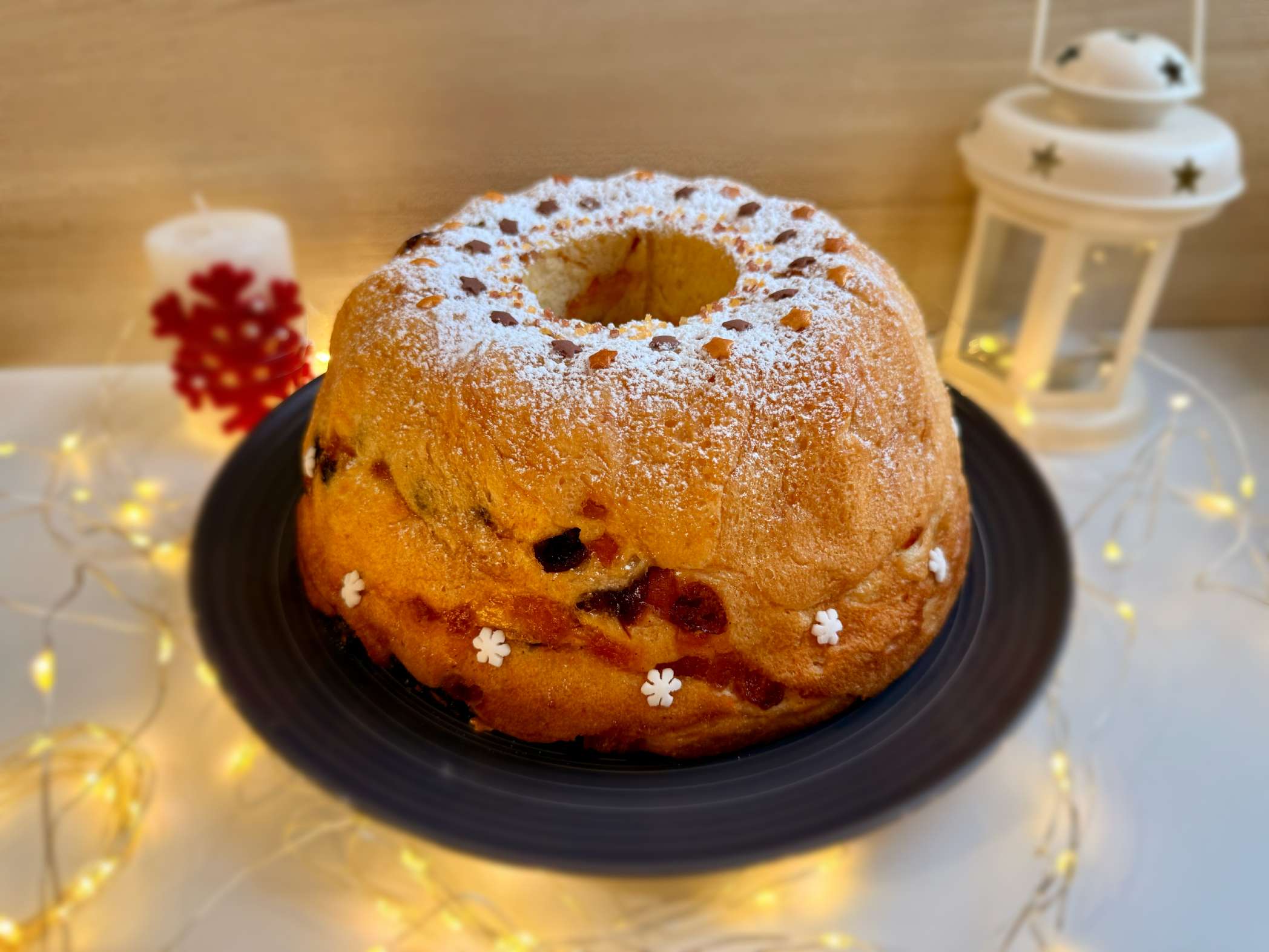 Kuglof sa suhim voćem i citrusima